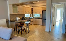 Hector Apartment Airport By Airstay
